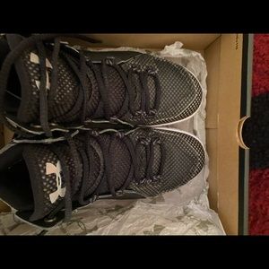 Women’s Basketball Shoes